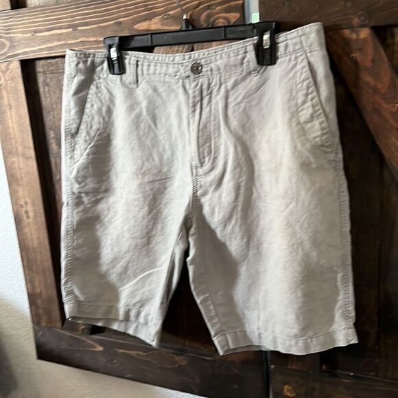 Calvin Klein light grey lined Sz-34C - Picture 2 of 8